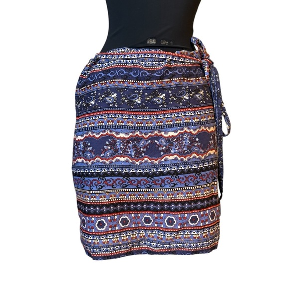 Multicolored Mini Wrap Pencil Skirt for Casual Wear - Picture 4 of 8